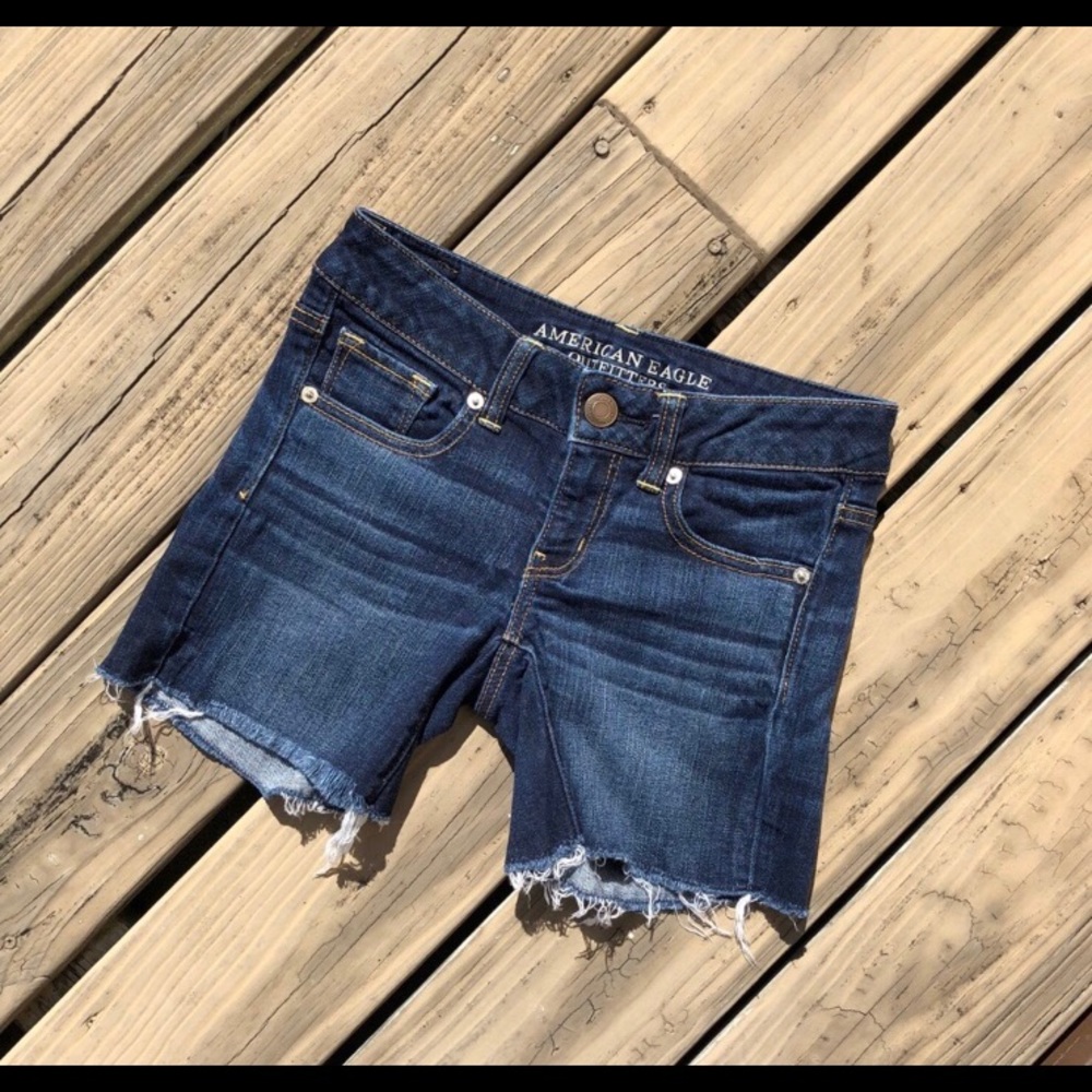 American eagle dark wash shorts